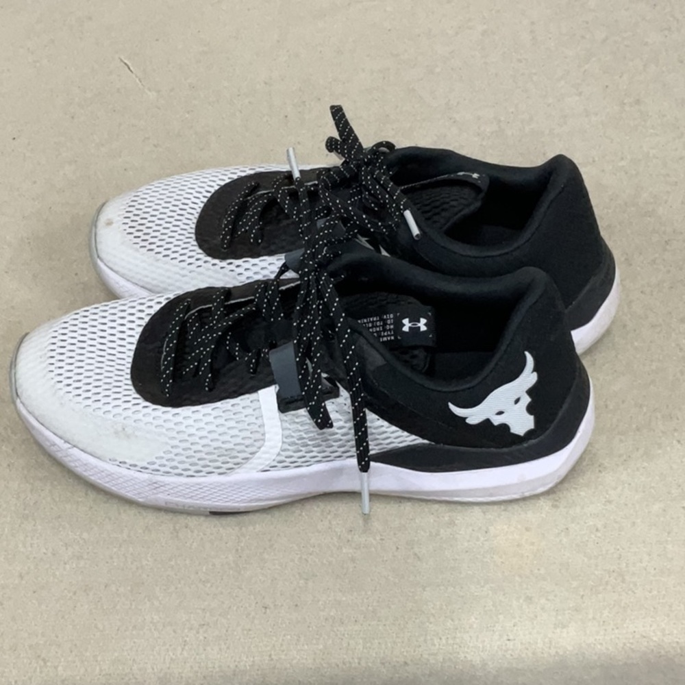 Under Armour Men’s White and Black Sneakers